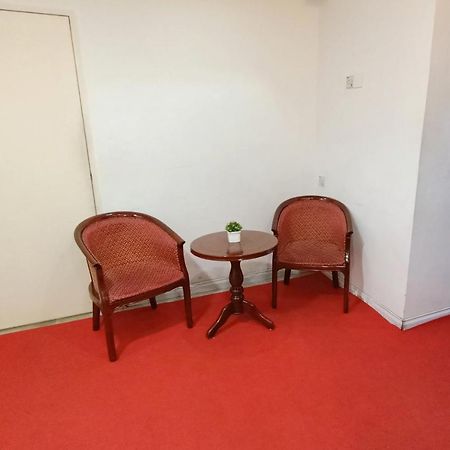 Oyo 90457 Borneo Eco-House Hashtag 12 Boutique Hotel Κότα Κιναμπαλού Εξωτερικό φωτογραφία