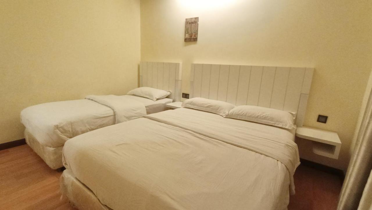 Oyo 90457 Borneo Eco-House Hashtag 12 Boutique Hotel Κότα Κιναμπαλού Εξωτερικό φωτογραφία