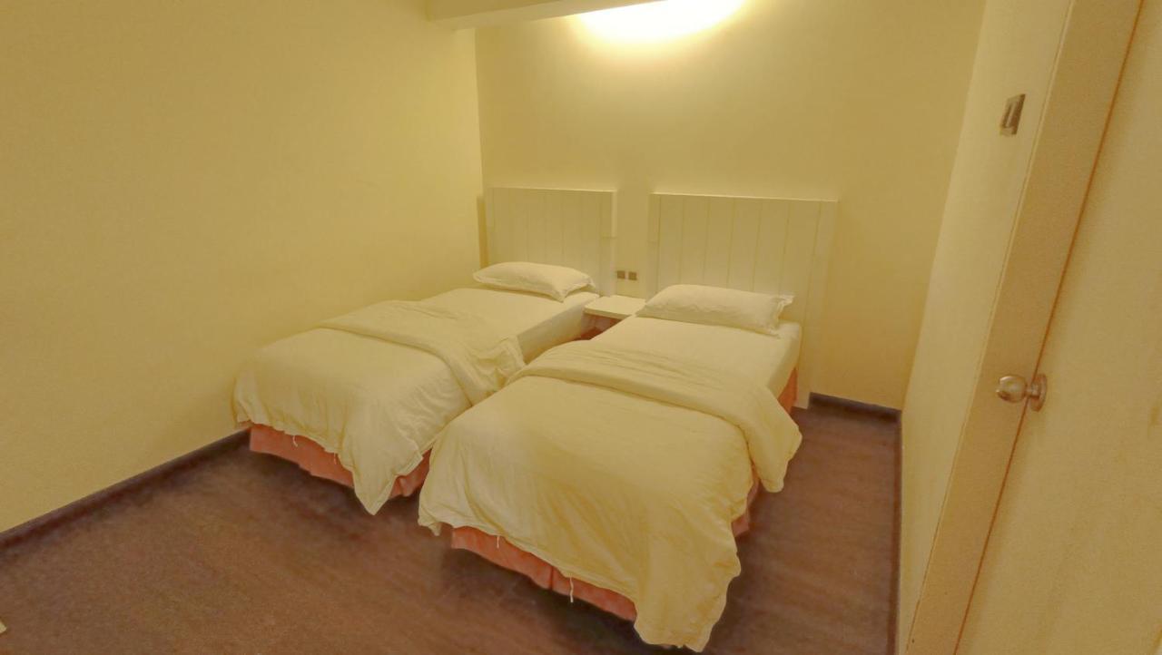 Oyo 90457 Borneo Eco-House Hashtag 12 Boutique Hotel Κότα Κιναμπαλού Εξωτερικό φωτογραφία